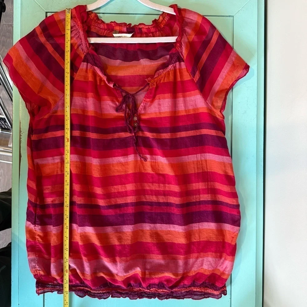 Old Navy Relaxed Red and Pink Tie Front Blouse Women’s L Sheer Lightweight - Picture 8 of 10